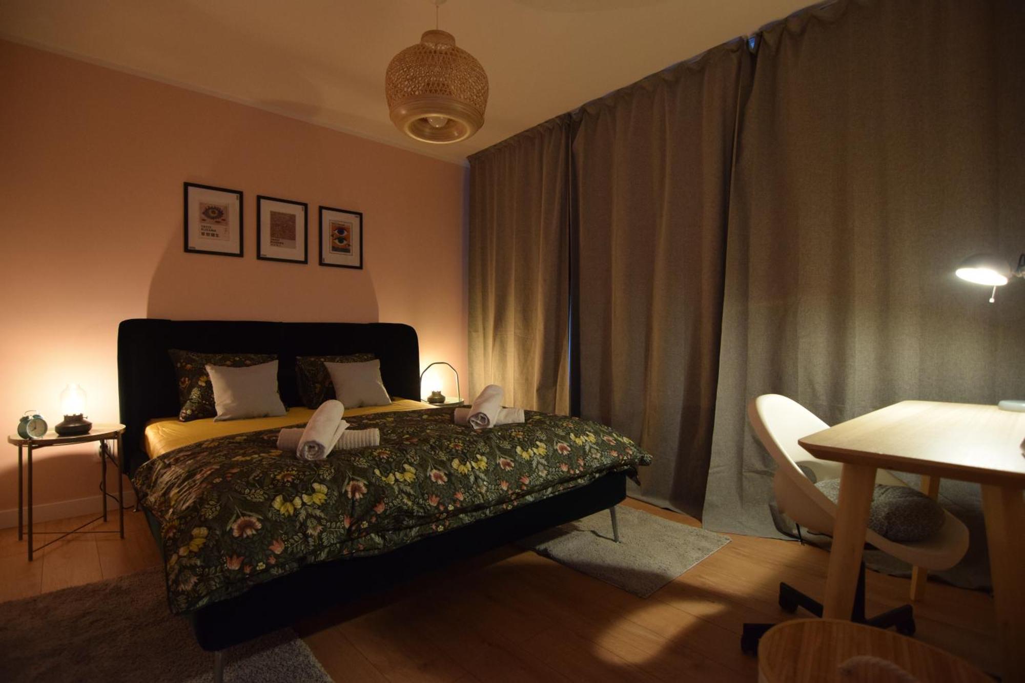Stylish Apartment With Video Projector บูคาเรสต์ ภายนอก รูปภาพ