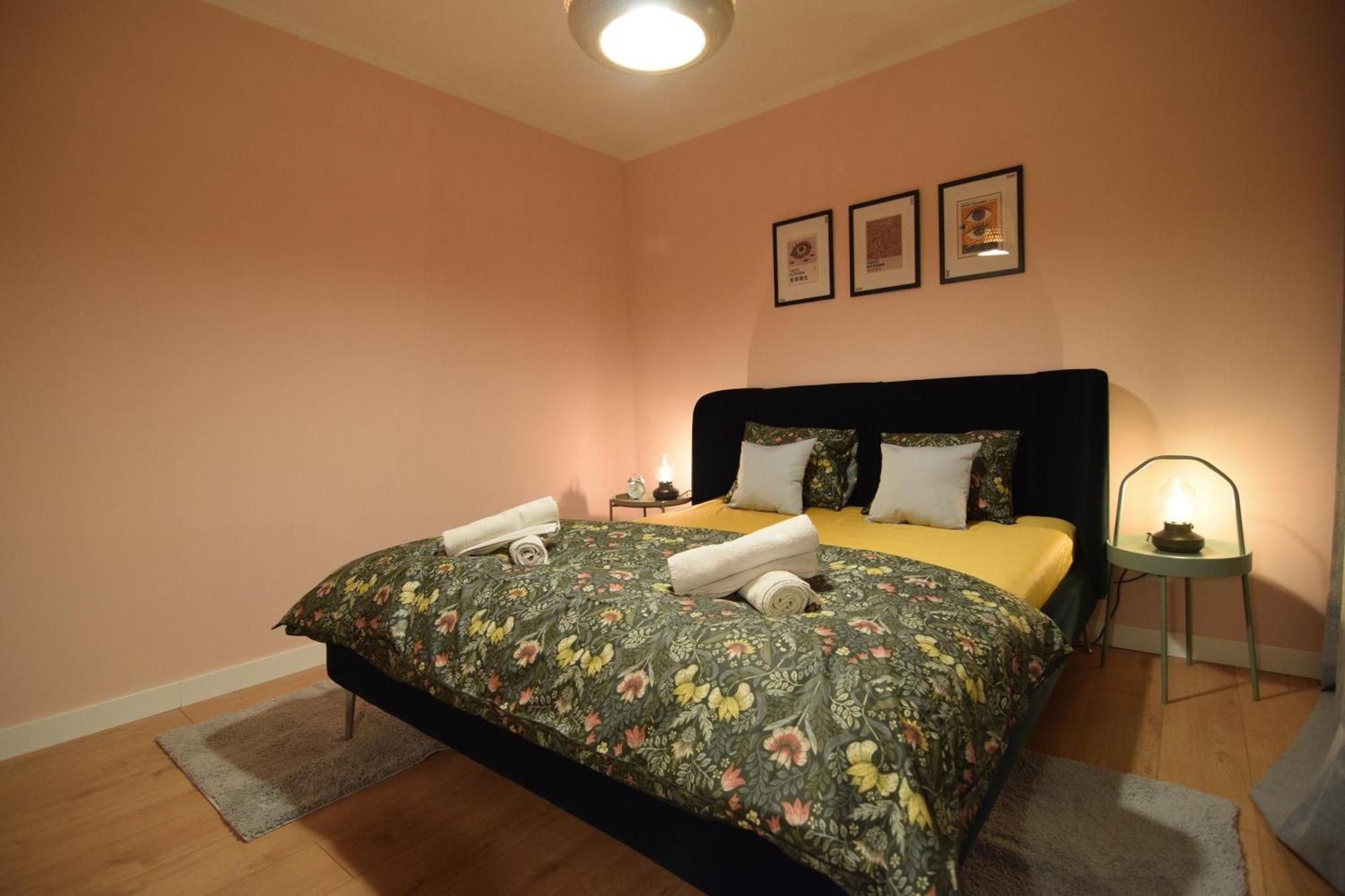 Stylish Apartment With Video Projector บูคาเรสต์ ภายนอก รูปภาพ