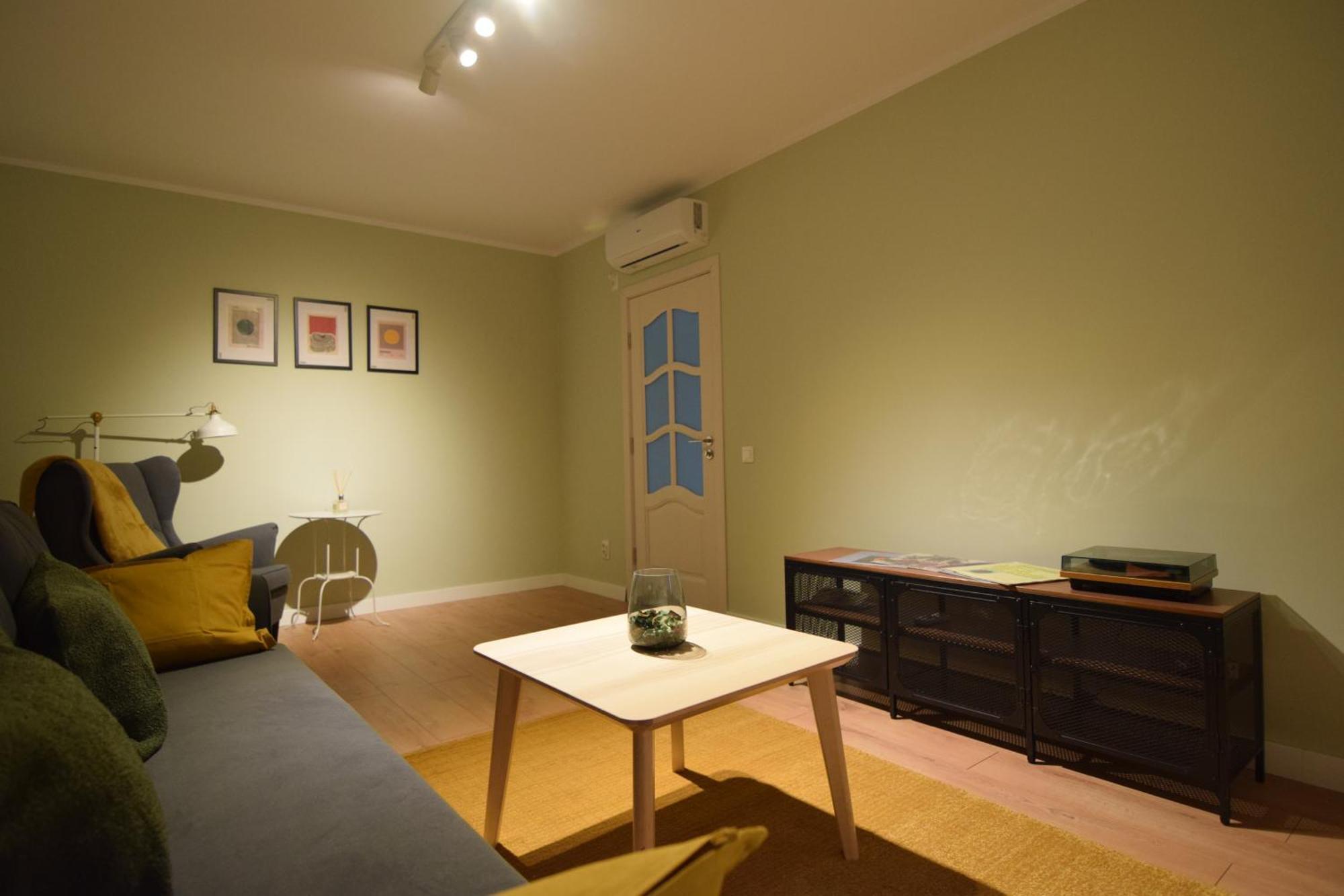 Stylish Apartment With Video Projector บูคาเรสต์ ภายนอก รูปภาพ