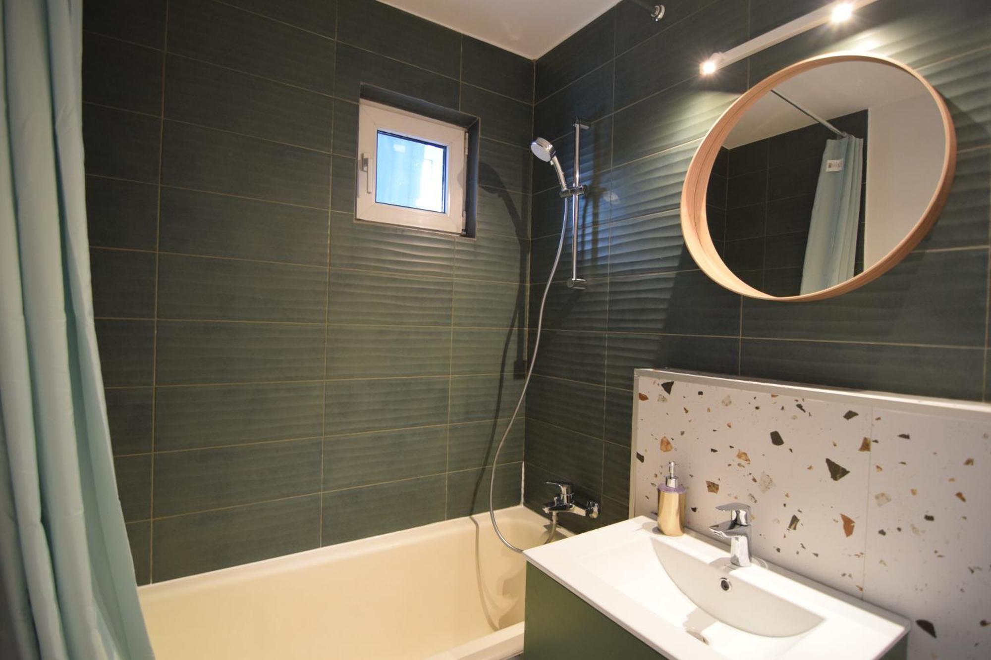 Stylish Apartment With Video Projector บูคาเรสต์ ภายนอก รูปภาพ