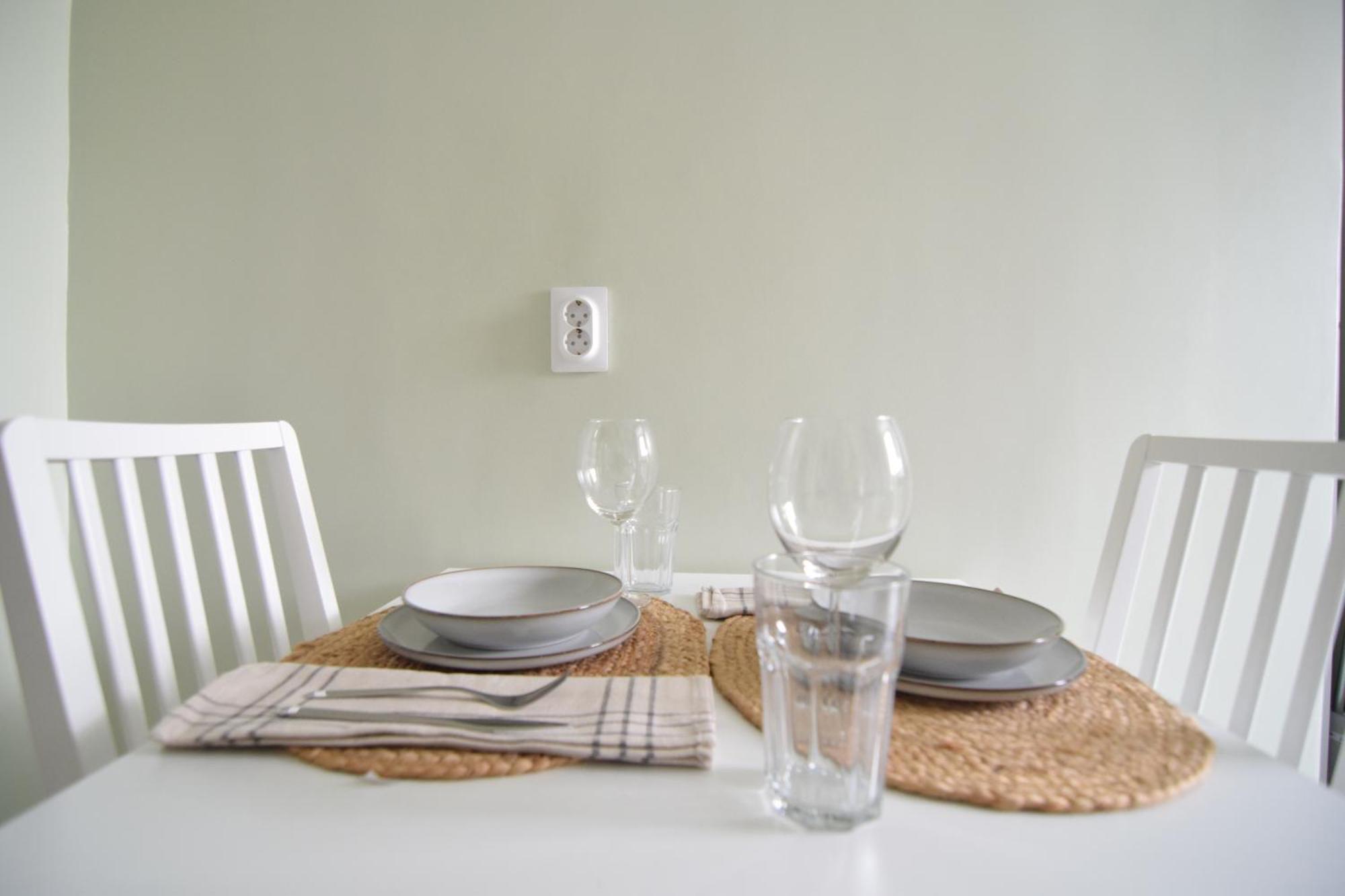 Stylish Apartment With Video Projector บูคาเรสต์ ภายนอก รูปภาพ